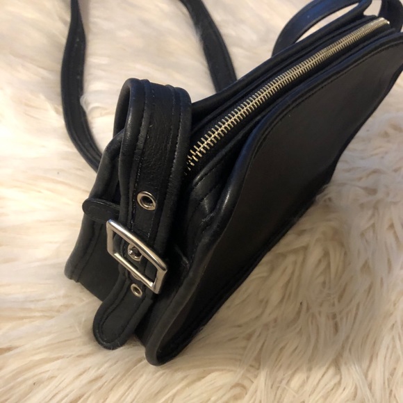 Auth Coach Leather Bag - Picture 5 of 8